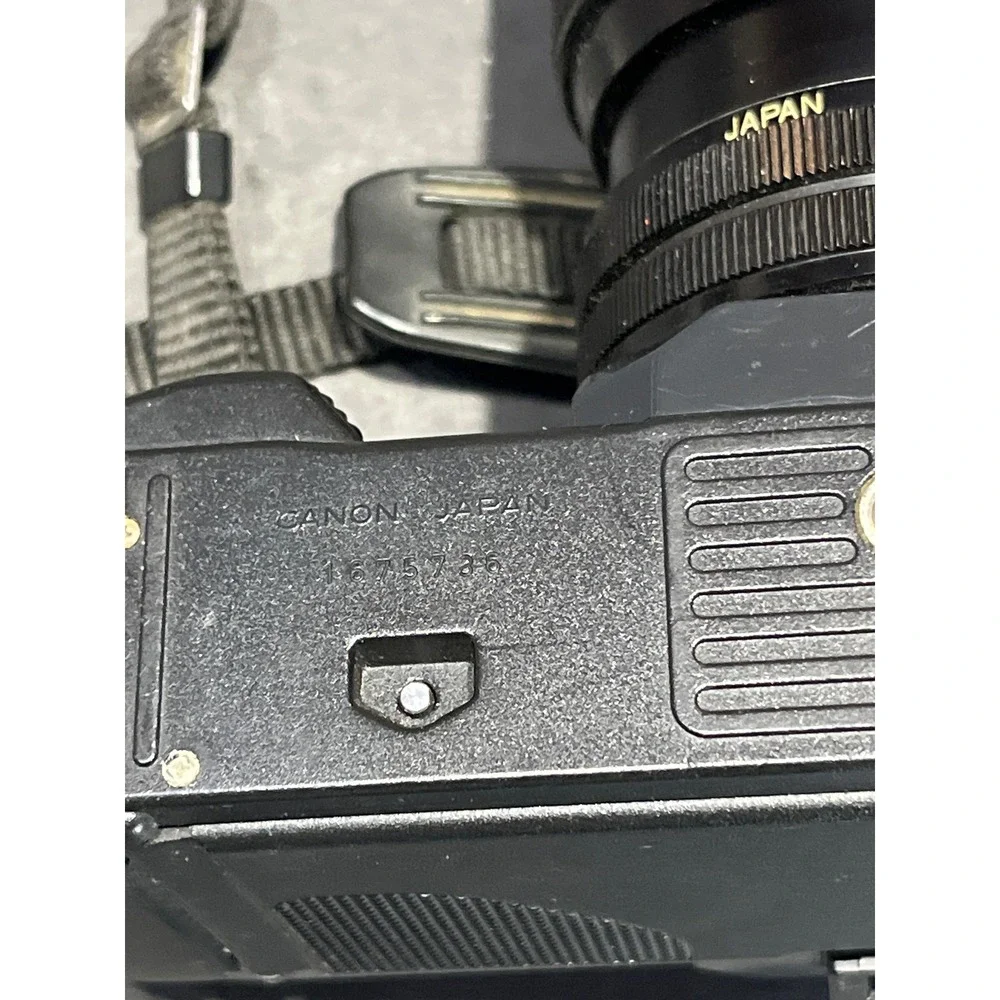 Canon T50 35mm SLR Film Camera Vivitar 35-70mm 1:2.8-3.8 Macro Lens AS-IS Repair